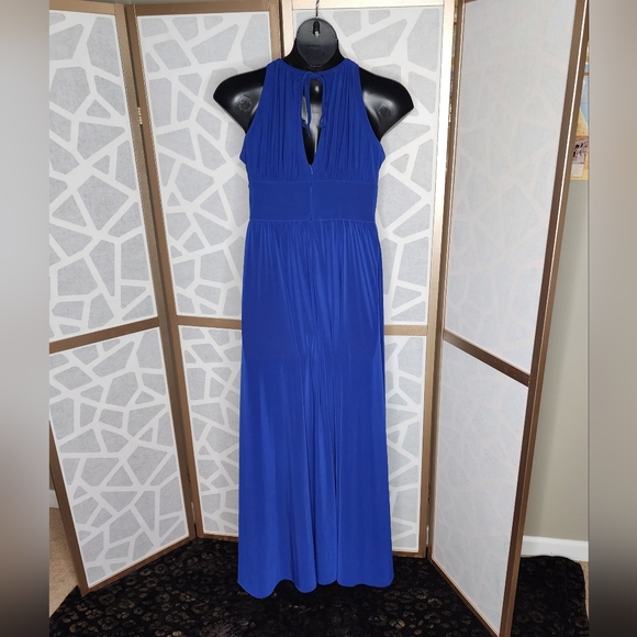 R&M Richard Sleeveless Long Gown With Beaded Waist | Size 12 - Picture 6 of 8
